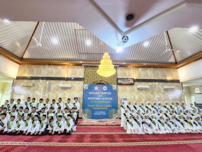 Wisuda 014