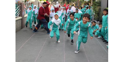Lomba HUT RI ke-78