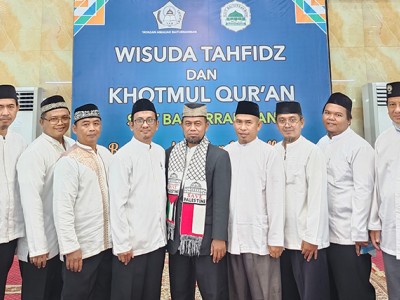 Wisuda 005